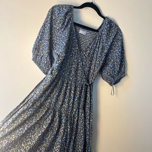 Old Navy Blue Dainty Floral Tiered Wrap Smocked Back Midi Dress Small